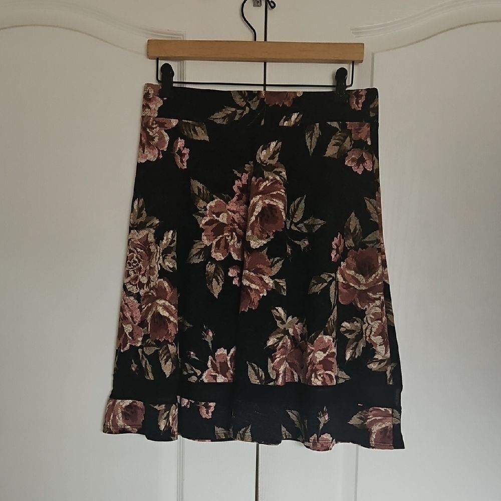 Studio Pink A-Line Knee-Length Skirt for Cocktail